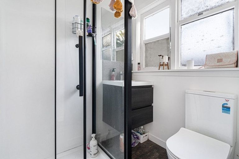 Photo of property in 92 Poulson Street, Addington, Christchurch, 8024