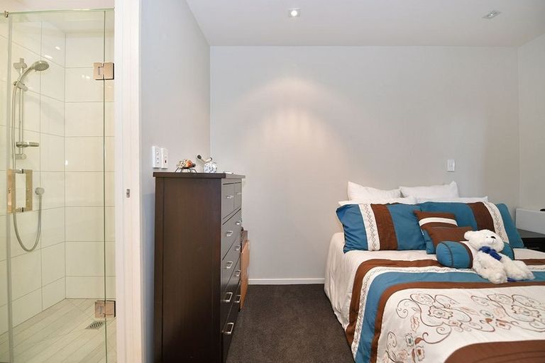 Photo of property in 205/252 Centreway Road, Orewa, 0931