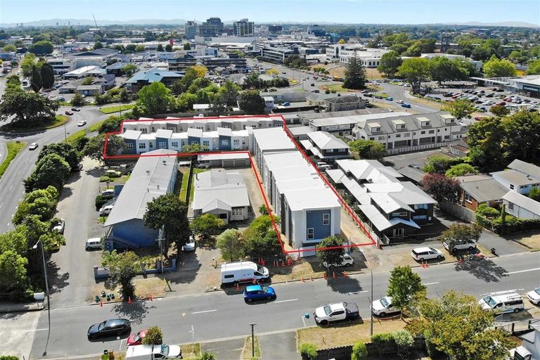 Photo of property in 2/4 Palmerston Street, Hamilton Central, Hamilton, 3204