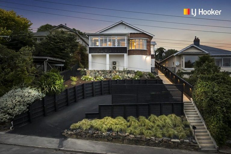 Photo of property in 12 Highcliff Road, Andersons Bay, Dunedin, 9013