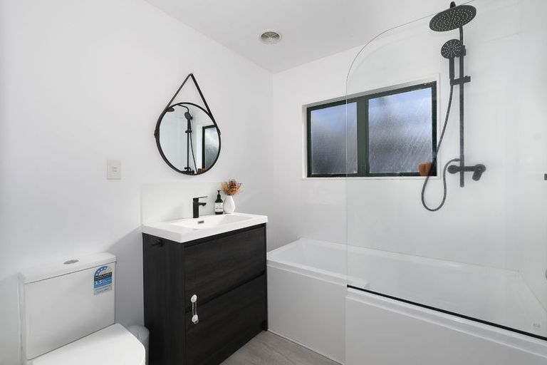 Photo of property in 169a Otumoetai Road, Brookfield, Tauranga, 3110