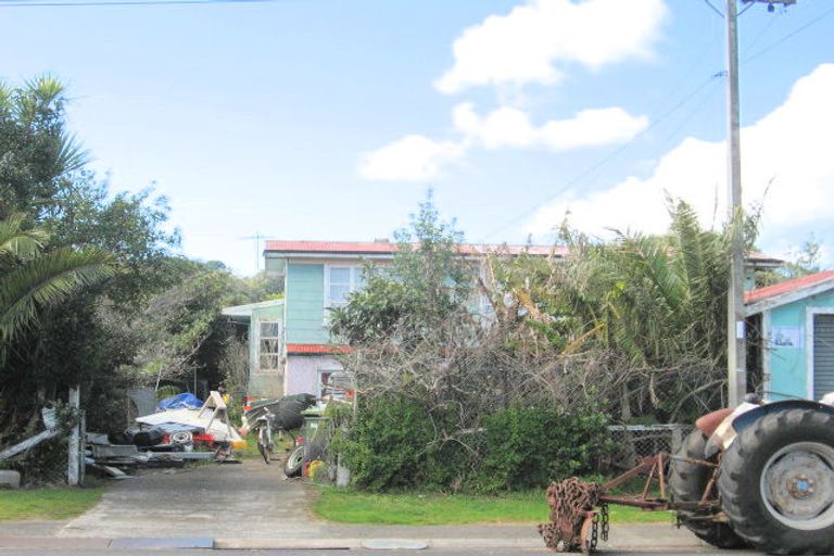 Photo of property in 9 Mill Road, Whitianga, 3510