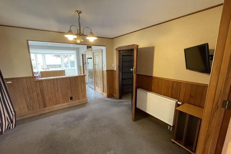 Photo of property in 1 Ross Street, Roslyn, Dunedin, 9011