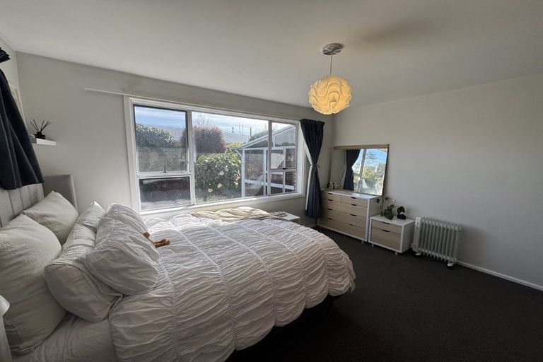 Photo of property in 52 Dunster Street, Burnside, Christchurch, 8053