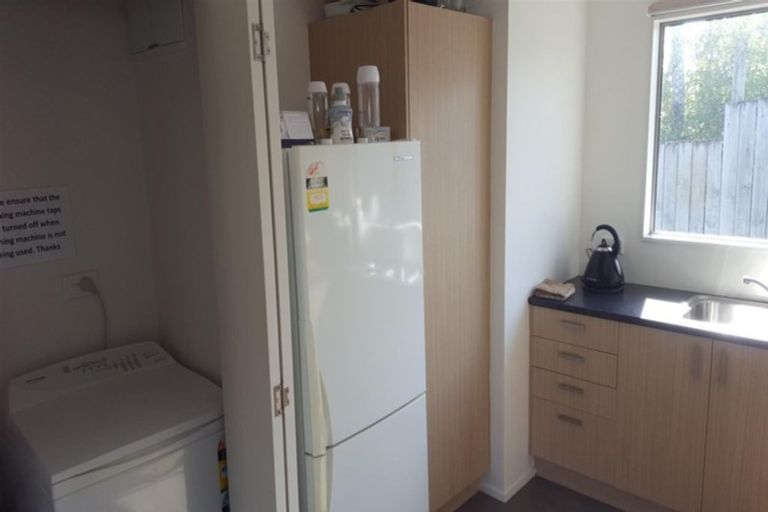 Photo of property in 5a Atiawa Street, Glen Avon, New Plymouth, 4312