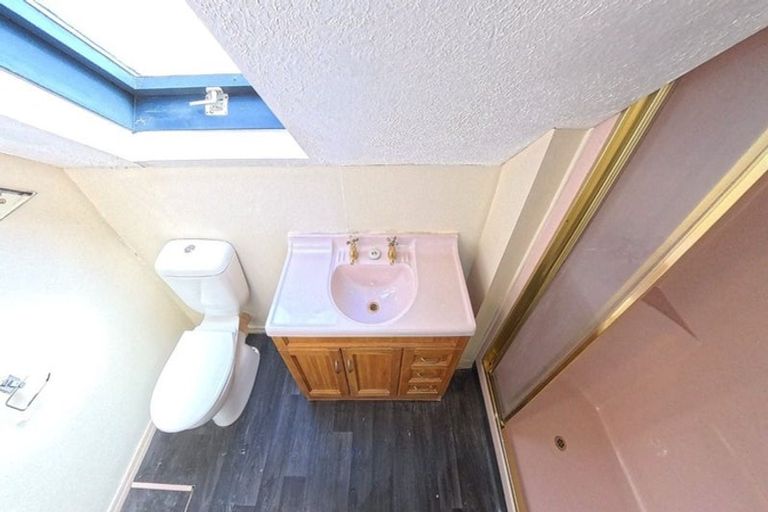 Photo of property in 1 Dresdan Court, Hokowhitu, Palmerston North, 4410