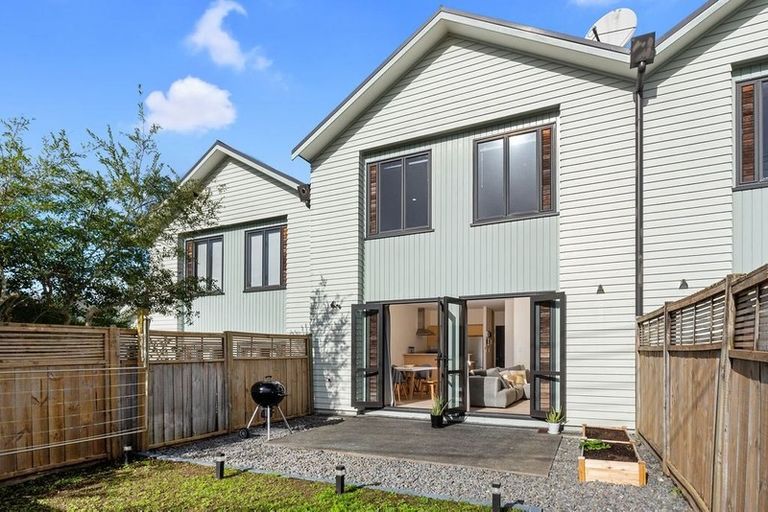 Photo of property in 47/11 The Avenue, Albany, Auckland, 0632