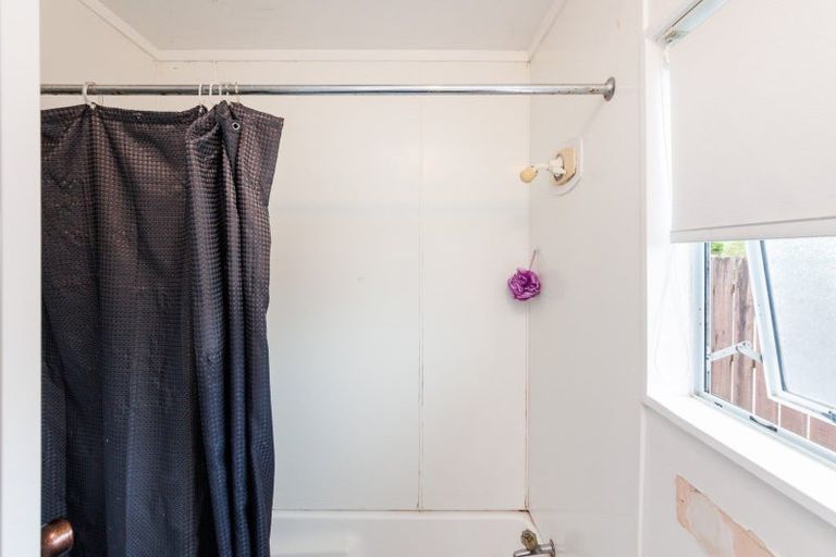 Photo of property in 28a Chatsworth Place, Highbury, Palmerston North, 4412