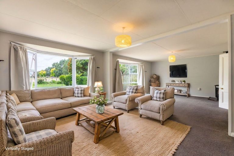 Photo of property in 21 Bevan Street, Woodville, 4920