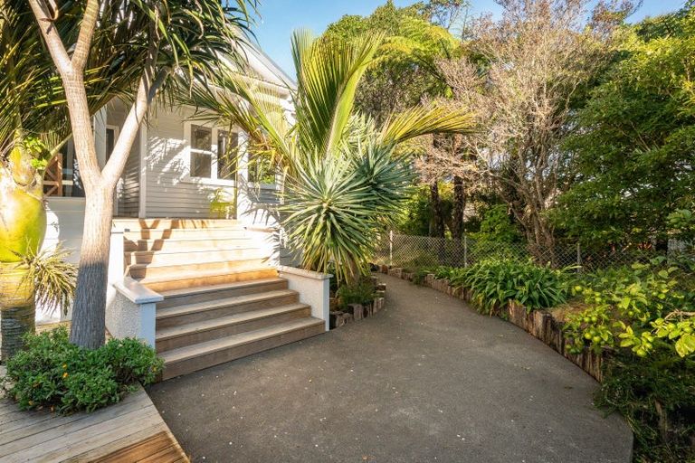 Photo of property in 1/121 Hataitai Road, Hataitai, Wellington, 6021