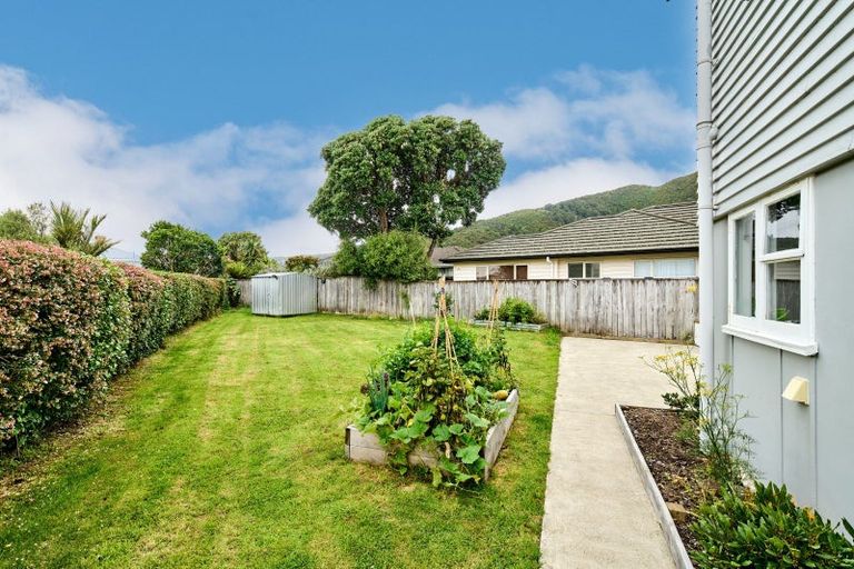 Photo of property in 7 Whakataki Grove, Waiwhetu, Lower Hutt, 5010