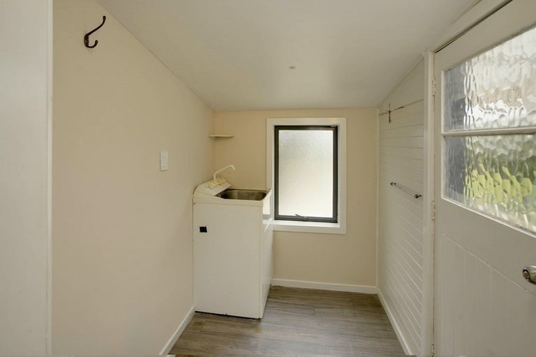 Photo of property in 21 Montgomery Street, Cheviot, 7310