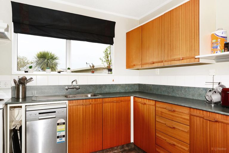 Photo of property in 195 Queen Street, Waimate, 7924