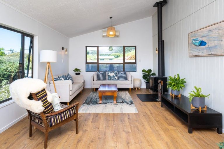 Photo of property in 68 Harper Road, Waimarama, Havelock North, 4294