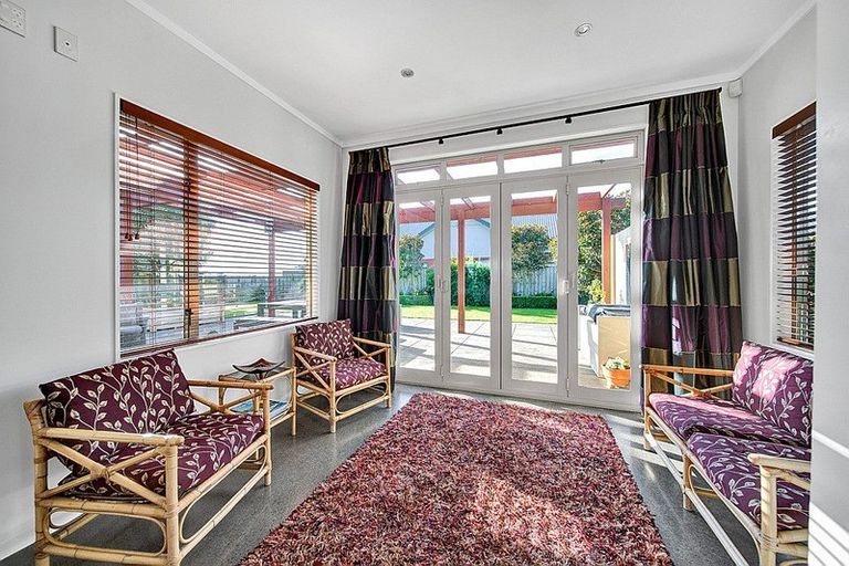 Photo of property in 39 Rata Street, Hawera, 4610