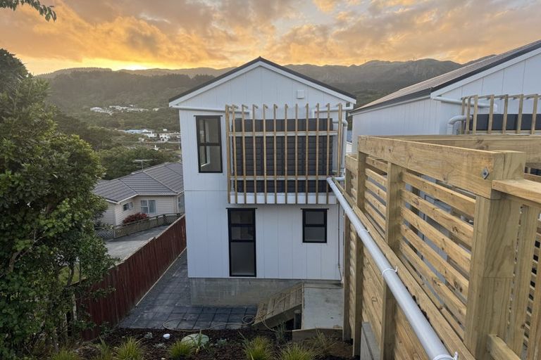 Photo of property in 35b Handyside Street, Tawa, Wellington, 5028