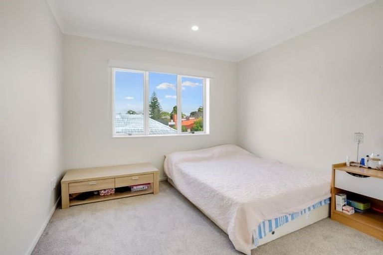 Photo of property in 17e Prictor Street, Papakura, 2110