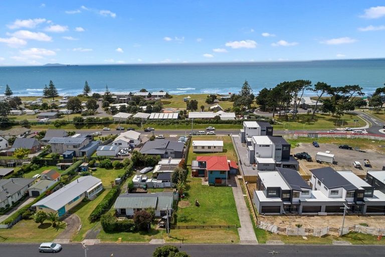 Photo of property in 18 Percy Road, Papamoa Beach, Papamoa, 3118