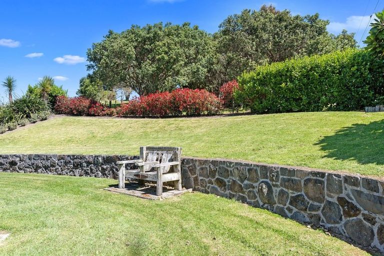 Photo of property in 104 Vaughans Road, Long Bay, Albany, 0792