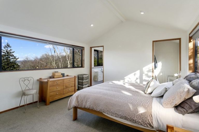 Photo of property in 22 Ewing Grove, Acacia Bay, Taupo, 3330