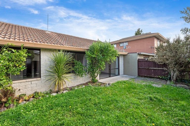 Photo of property in 21 Inglis Street, Phillipstown, Christchurch, 8011