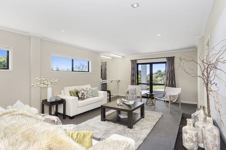 Photo of property in 350 Otumoetai Road, Otumoetai, Tauranga, 3110