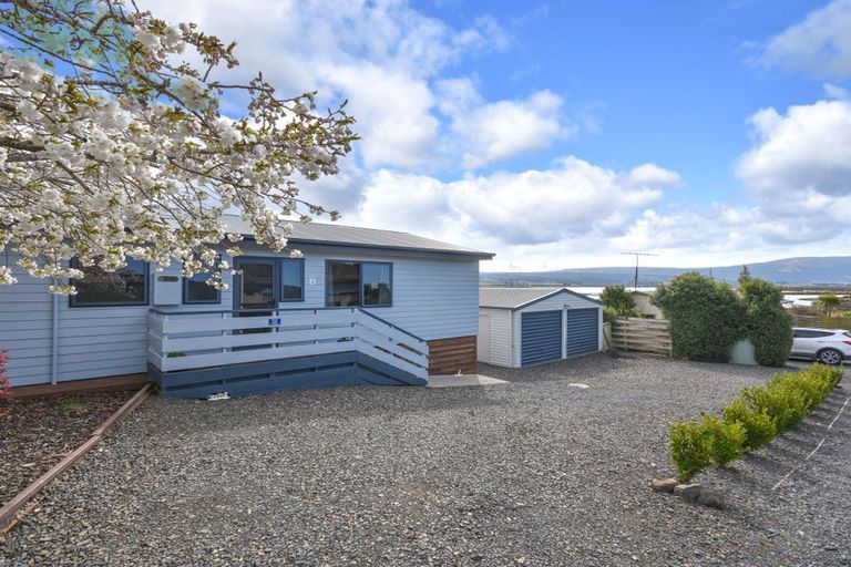 Photo of property in 55 Titri Road, Waihola, Outram, 9073