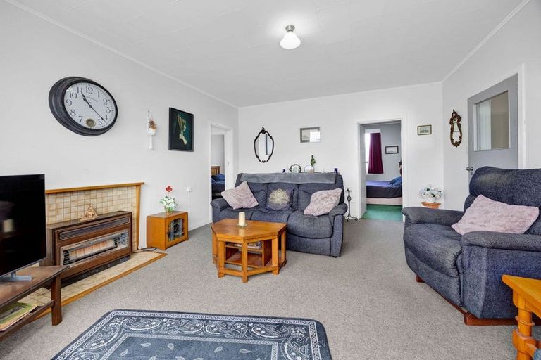 Photo of property in 253 Princes Street, Hawera, 4610