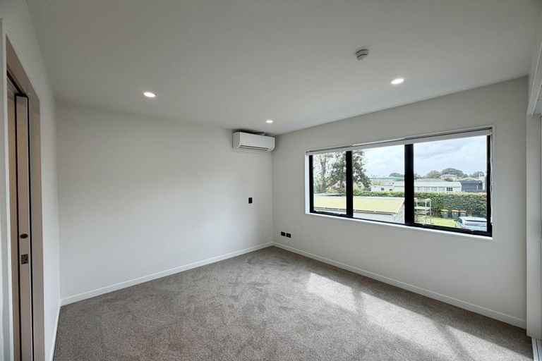 Photo of property in 6/399 Massey Road, Mangere East, Auckland, 2024