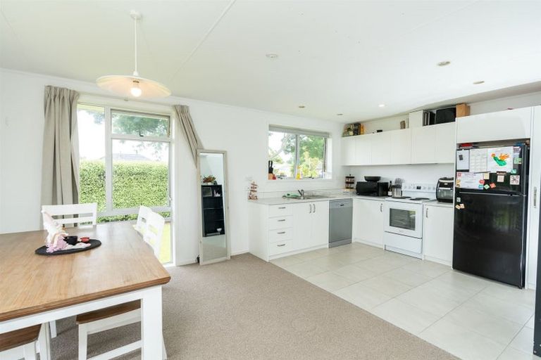 Photo of property in 2 Amethyst Place, Chartwell, Hamilton, 3210