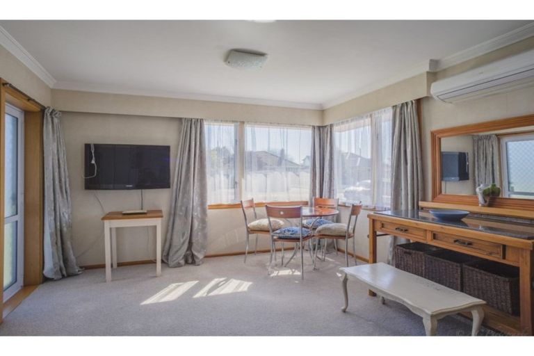 Photo of property in 10 Saint George Street, Watlington, Timaru, 7910