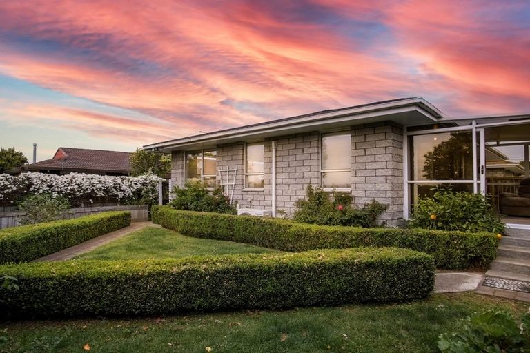 Photo of property in 1/27 Johns Road, Belfast, Christchurch, 8051