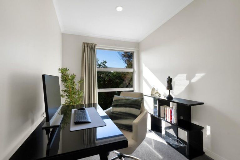 Photo of property in 10/38 Maratahu Street, Westown, New Plymouth, 4310