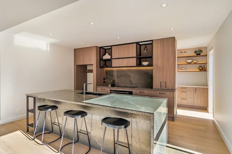 Photo of property in 405a Paekakariki Hill Road, Paekakariki Hill, Porirua, 5381