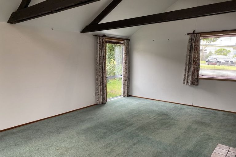 Photo of property in 15 The Quarterdeck, Whitby, Porirua, 5024