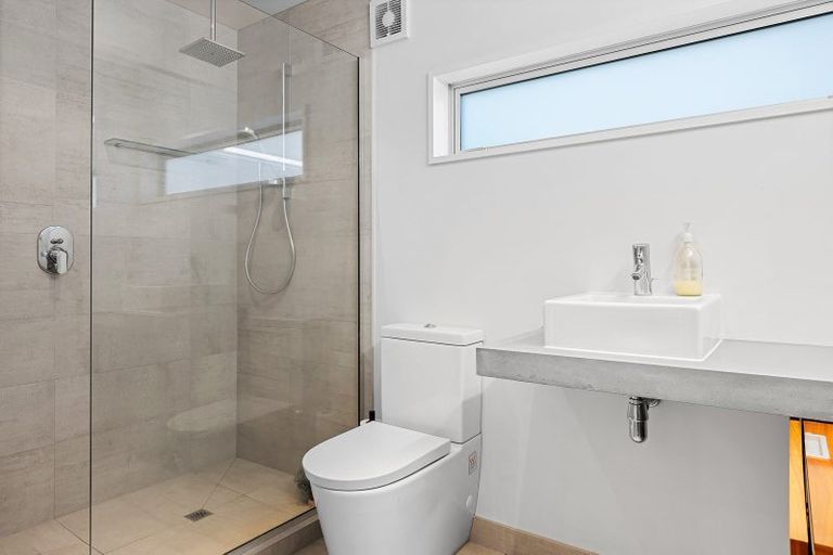 Photo of property in 12 Sasaram Lane, Cashmere, Christchurch, 8022