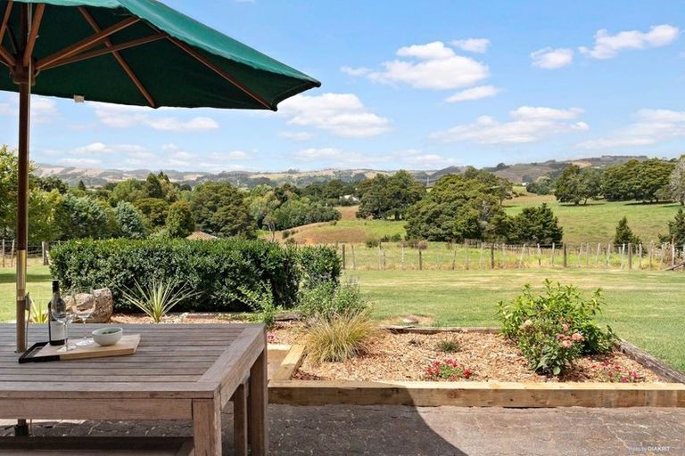 Photo of property in 1577 Great South Road, Ramarama, Drury, 2579