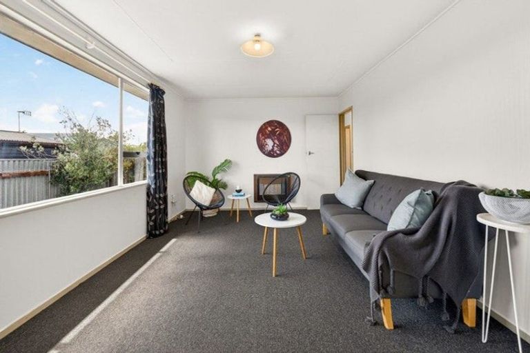 Photo of property in 5 Beaumont Place, Westbrook, Palmerston North, 4412