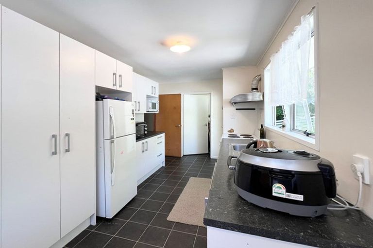 Photo of property in 80 Salamanca Road, Sunnynook, Auckland, 0620