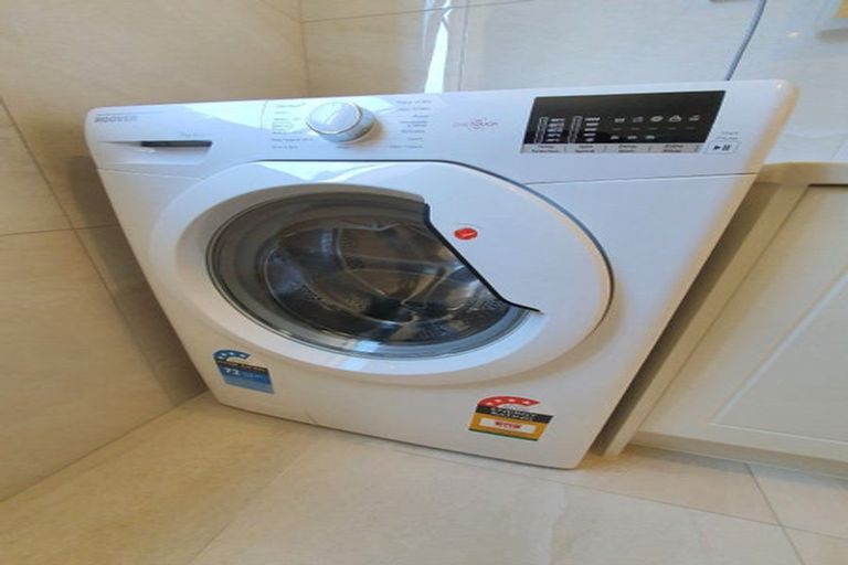 Photo of property in 44 Tir Conaill Avenue, Flat Bush, Auckland, 2019