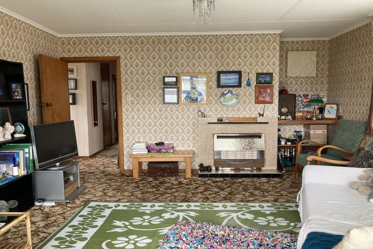 Photo of property in 32 Watene Crescent, Waitara, 4320