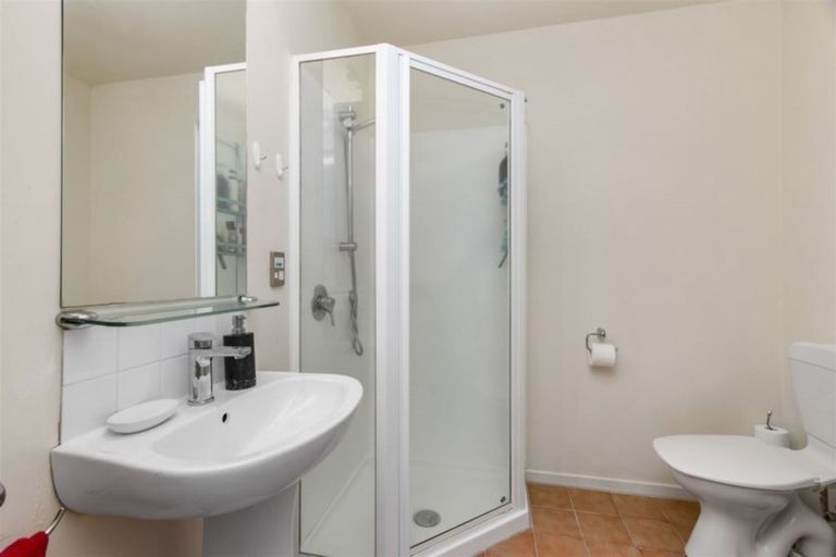 Photo of property in 36/2 Armoy Drive, East Tamaki, Auckland, 2016