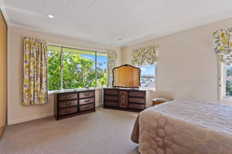 Photo of property in 43 Parklands Drive, Huntsbury, Christchurch, 8022