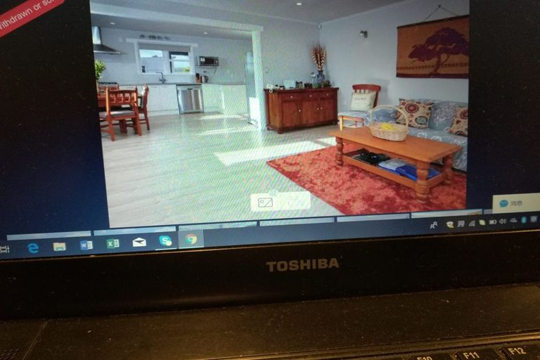 Photo of property in 3 Glen Marine Parade, Glendene, Auckland, 0602