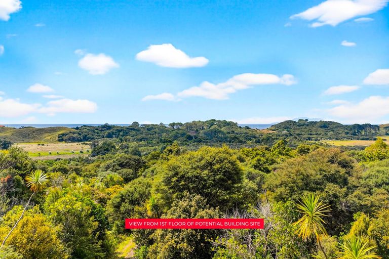 Photo of property in 495 Rahuikiri Road, Tomarata, Wellsford, 0972