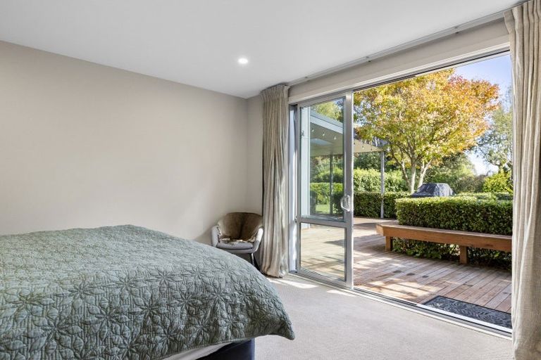 Photo of property in 60 Dalmore Way, Acacia Bay, Taupo, 3385