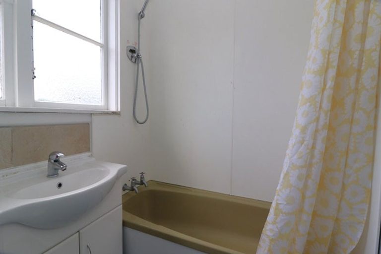 Photo of property in 6 Eden Place, Bryndwr, Christchurch, 8053