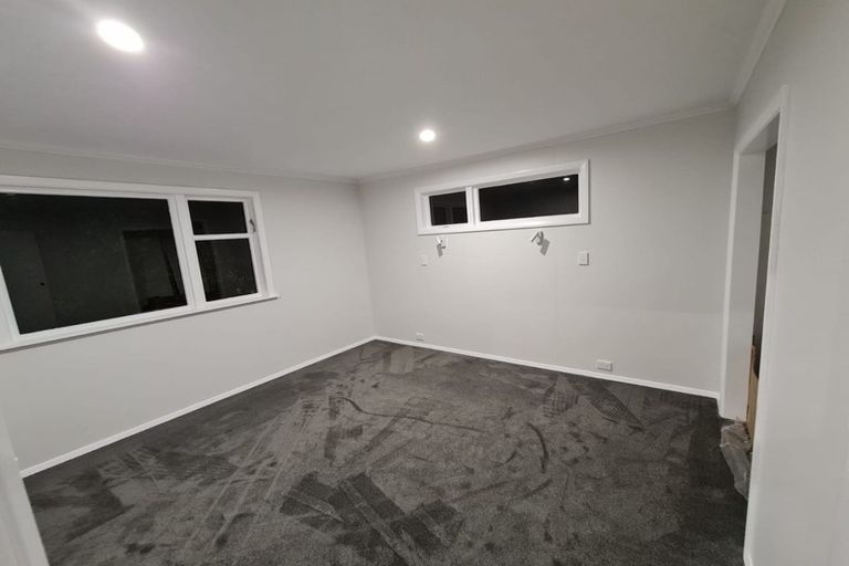 Photo of property in 11 Kiriwai Road, Paremata, Porirua, 5024