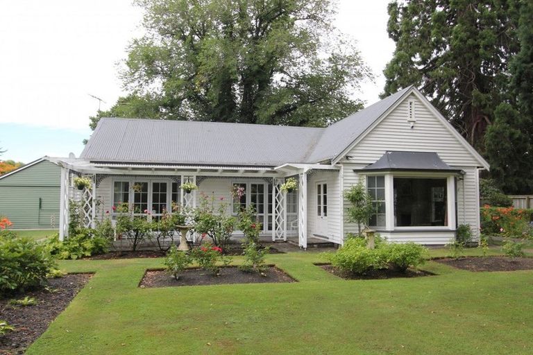 Photo of property in 1 Park Lane, Ashburton, 7700