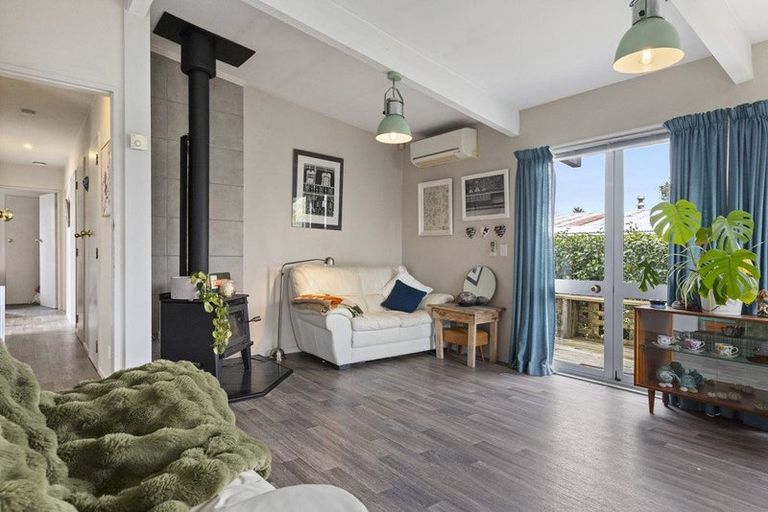 Photo of property in 6 Glengarry Place, Hilltop, Taupo, 3330